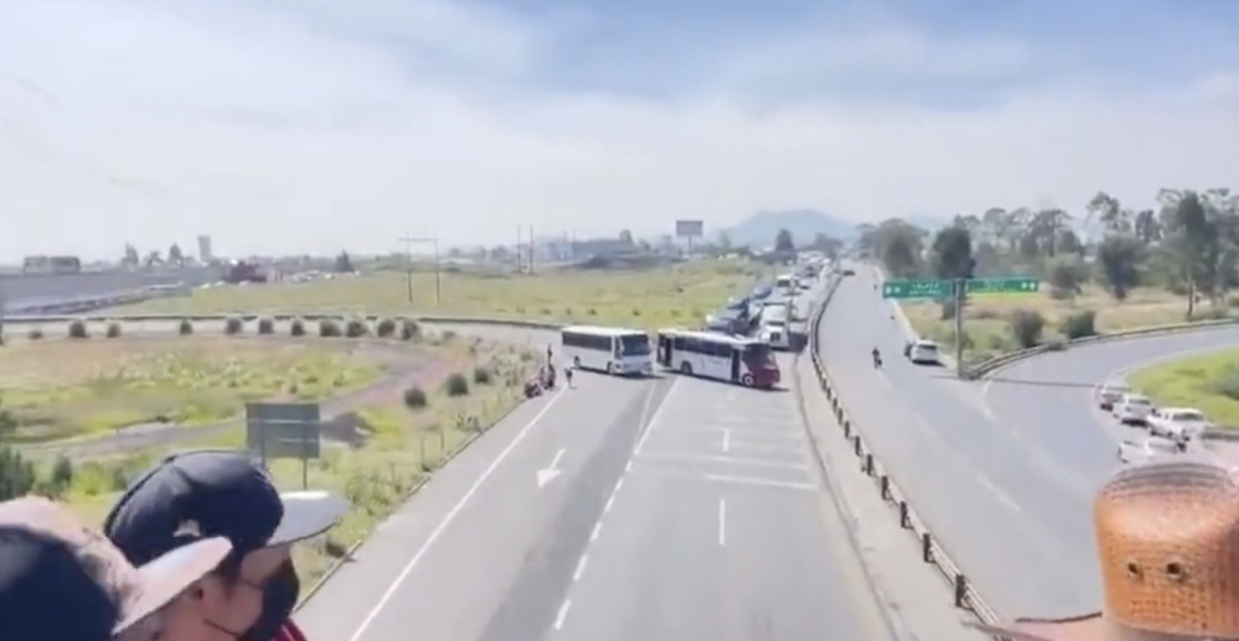 La Toluca-Atlacomulco lleva más de 7 horas bloqueada: ¿qué exigen?