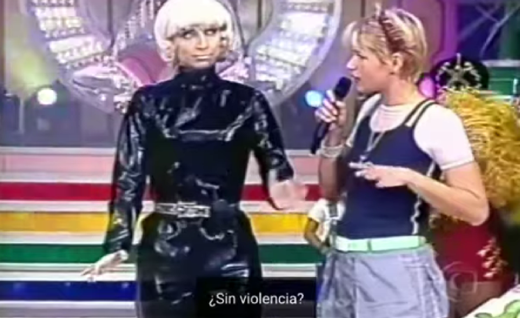 Reviven entrevista de Xuxa a un robot del 2023 y no le atinó a nada