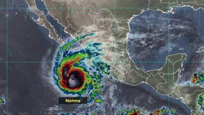 Huracán Norma ya es categoría 4 y traerá lluvias muy fuertes