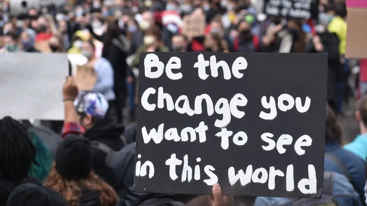 Giving Tuesday: Un día al año para regalar lo mejor que tienes. Noticias en tiempo real