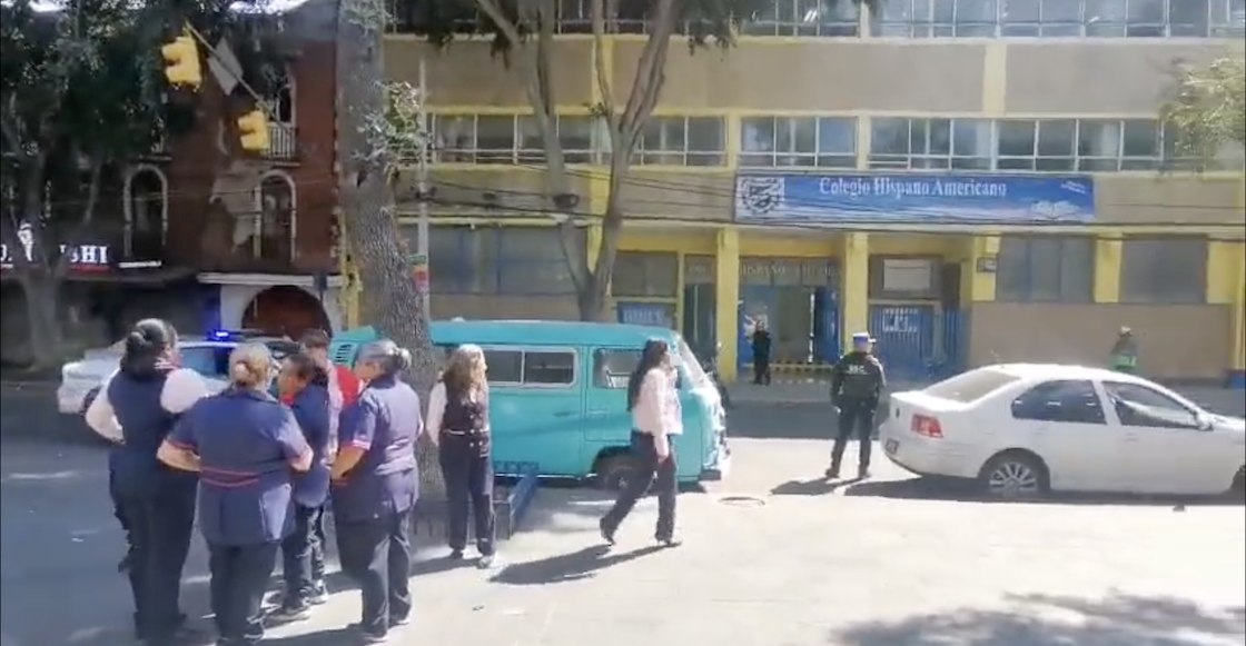 Desalojaron escuela por amenaza de bomba en Santa María la Ribera.