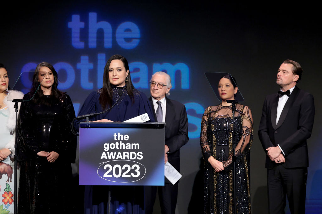 Lily Gladstone, Leonardo DiCaprio y Robert De Niro en los Gotham Awards 2023