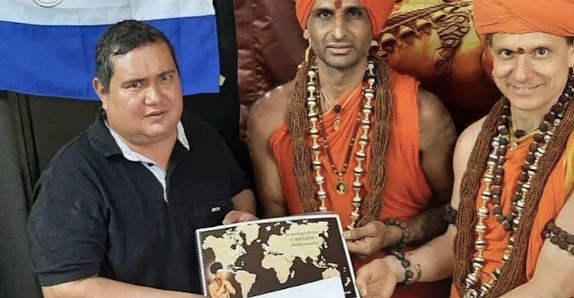 Político de Paraguay firmó acuerdo con país que no existe.