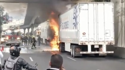Tráfico pesado en la México-Querétaro por el incendio de un tráiler