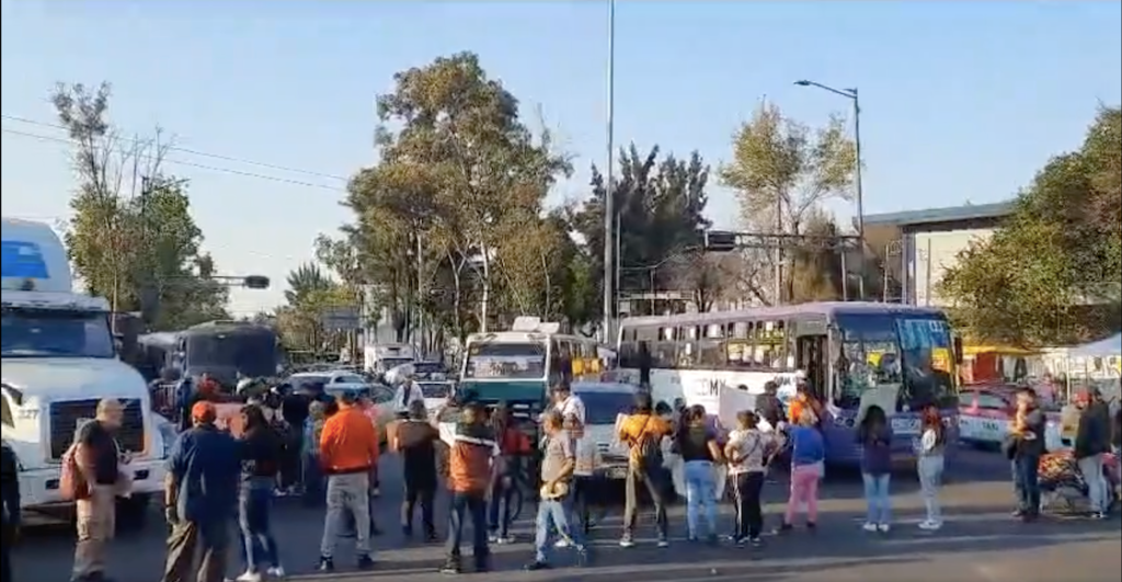 Comerciantes de Tepito cerraron calles de la CDMX.