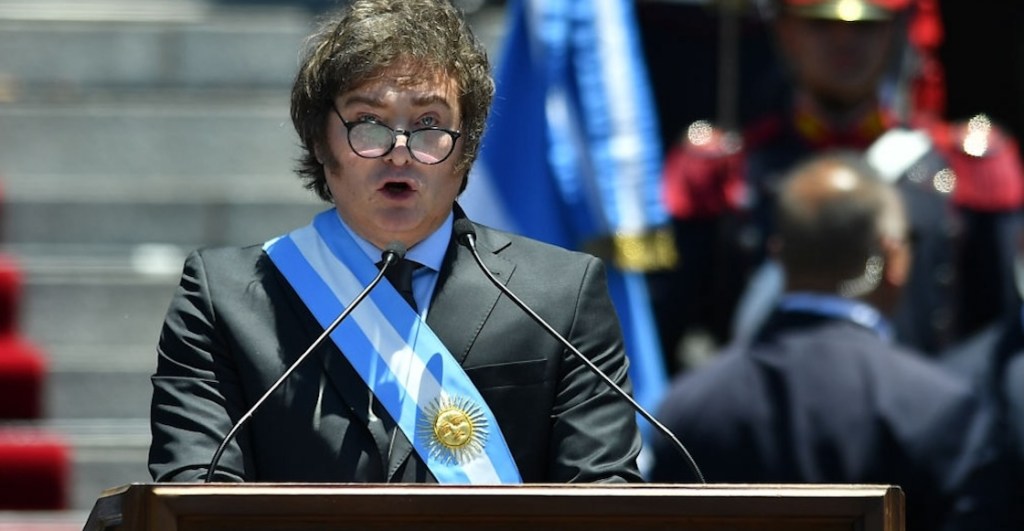 ¿Qué rayos es la desregulación de Javier Milei y cómo le pega a Argentina?