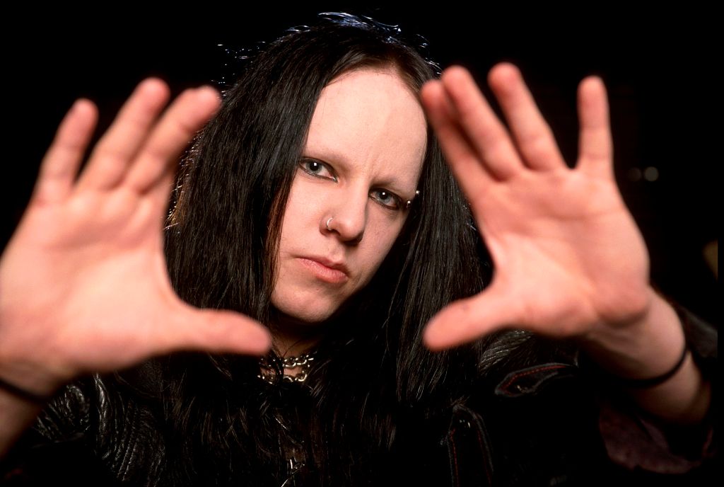 Demandan a miembros de Slipknot por lucrar con la muerte de Joey Jordison