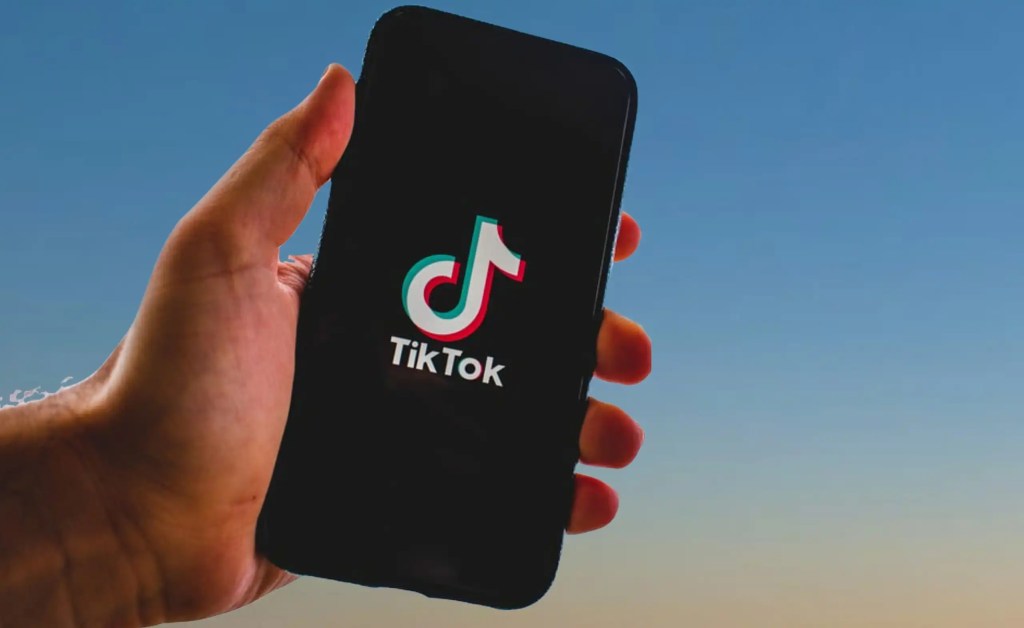La millonada que están gastando en Estados Unidos en propinas de TikTok