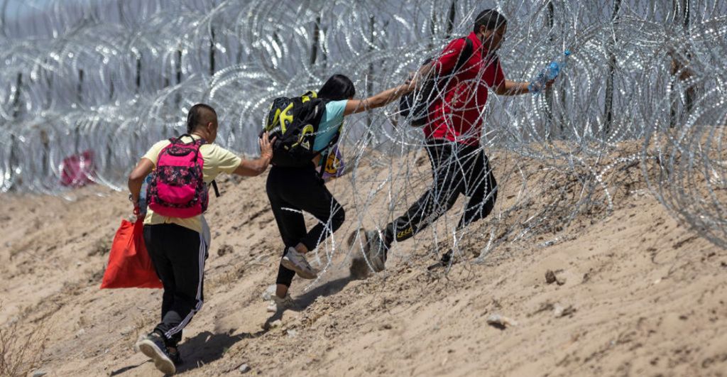 Quitan alambres de púas de frontera de texas.