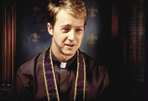 Edward Norton como un hot priest en 'Keeping the Faith'