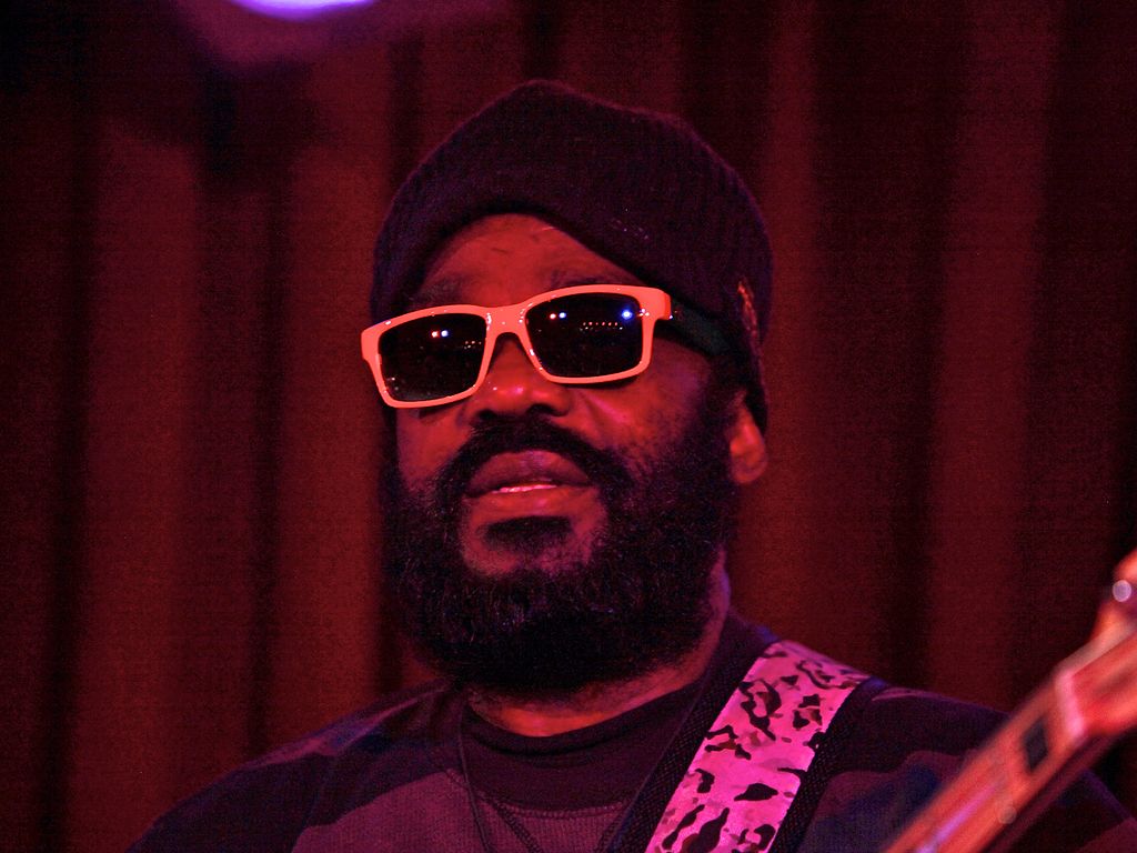 Muere Aston Barrett, bajista de Bob Marley & The Wailers, a los 77 años