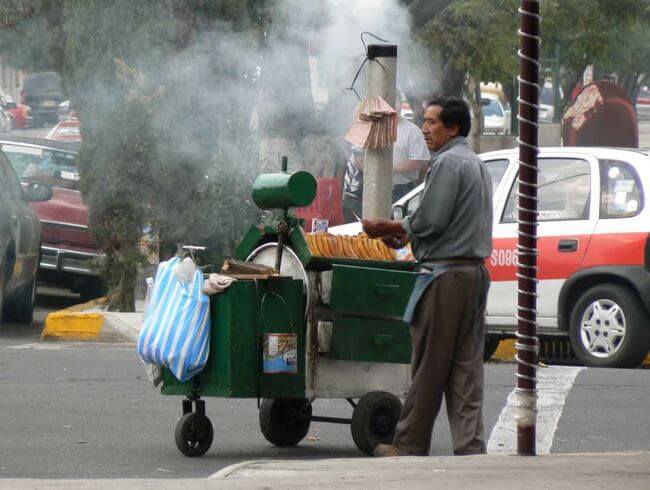 Pequeña crónica sobre la historia del estruendoso carrito de los camotes