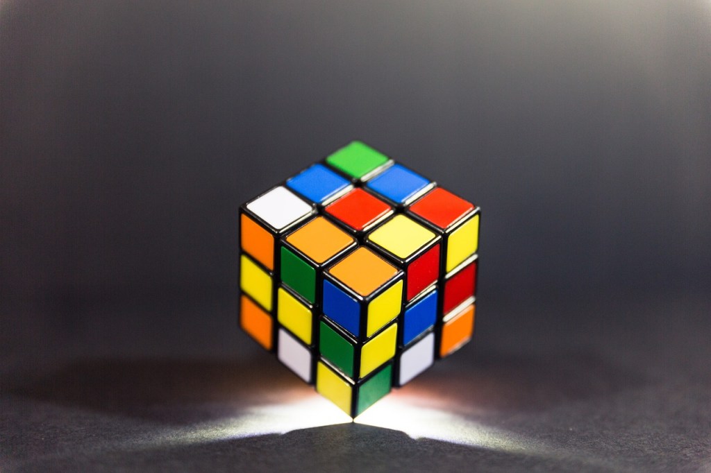 La historia del Cubo de Rubik: Quién y para qué se inventó