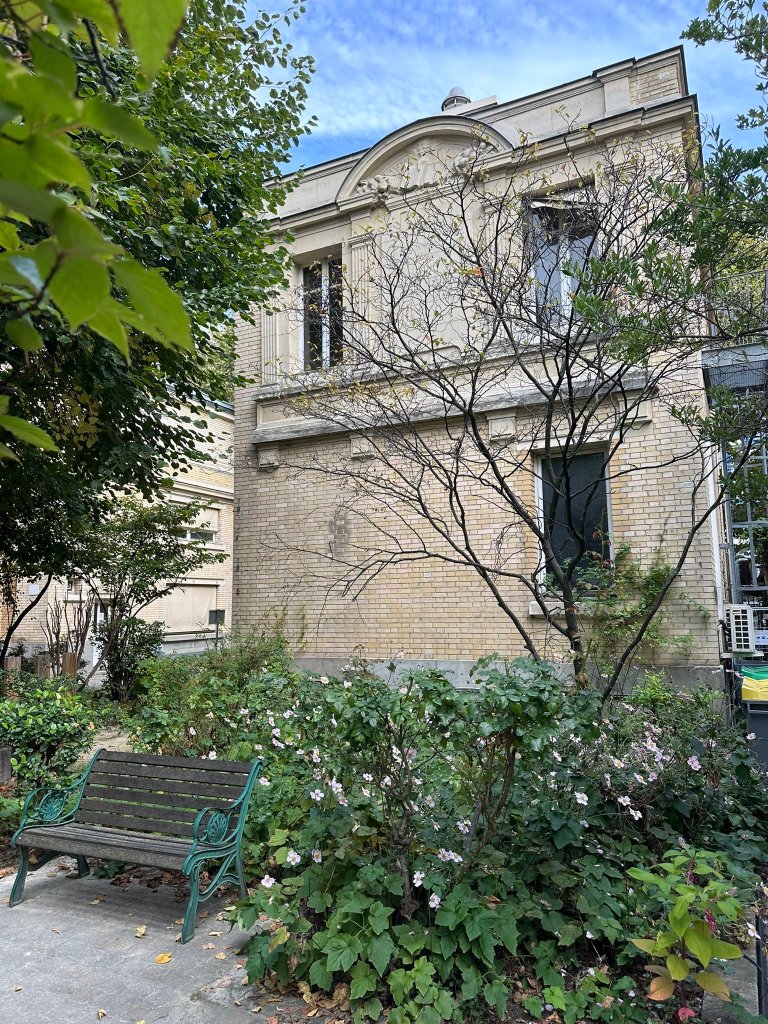El Pabellón de las Fuentes, parte del Instituto Curie en Francia.