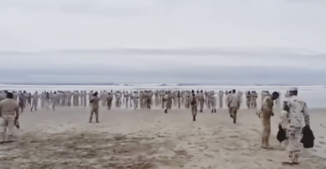 El video que supuestamente muestra a militares entrando al mar de Ensenada.