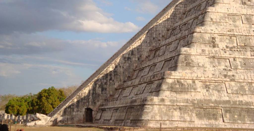 Una pirámide de Chichen Itzá en Yucatán.