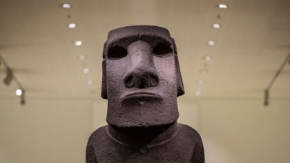 Tiktoker se enfrenta al Museo Británico por una estatua de Chile.