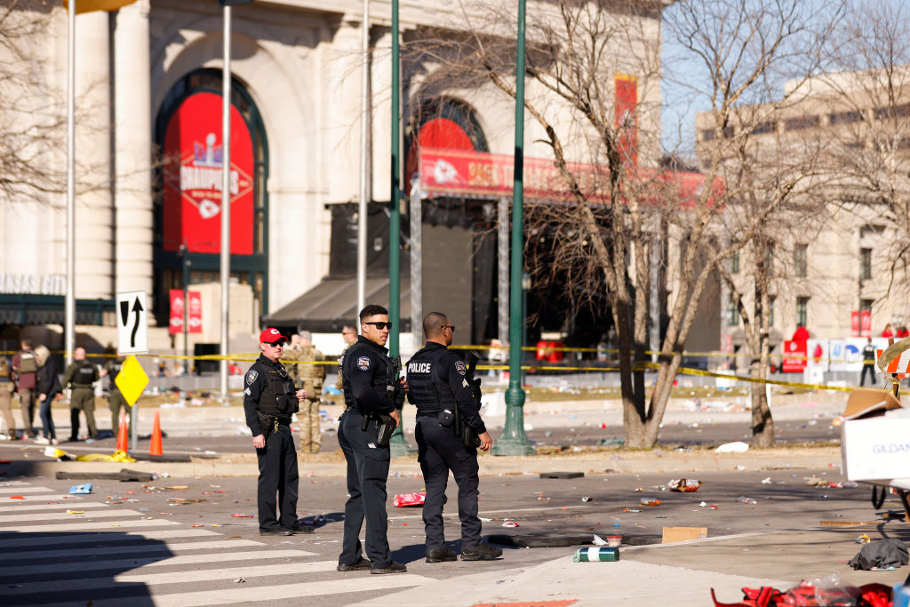 Imágenes desde el tiroteo en Kansas City