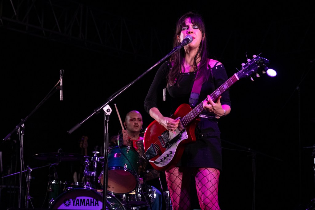 Bikini Kill nos hizo sentir el verdadero poder del riot grrrl en su primer concierto en México