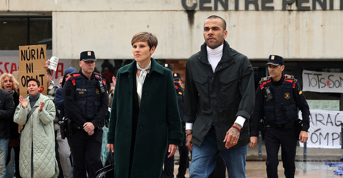 Dani Alves sale de prisión