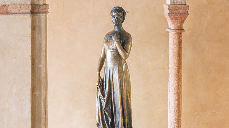 Estatua de Julieta en Verona (de Romeo y Julieta) en peligro por manoseo de turistas