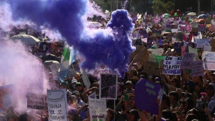 Gas pimienta, investigaciones y el “muro de la paz”: Un recuento de las marchas del 8M de este sexenio en CDMX