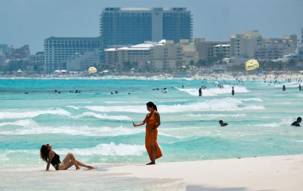 ¿Vacaciones en Semana Santa? Estas son las playas más contaminadas en México