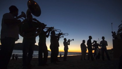 Cómo está eso de que quieren prohibir la música de banda en las playas de Mazatlán