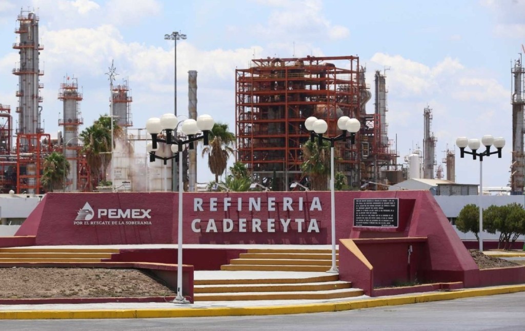 La refinería de Pemex en Cadereyta, Nuevo León.