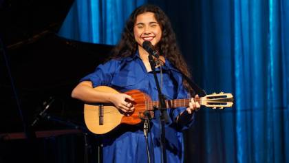 Silvana Estrada: La talentosa cantautora mexicana que empodera a las mujeres con su música