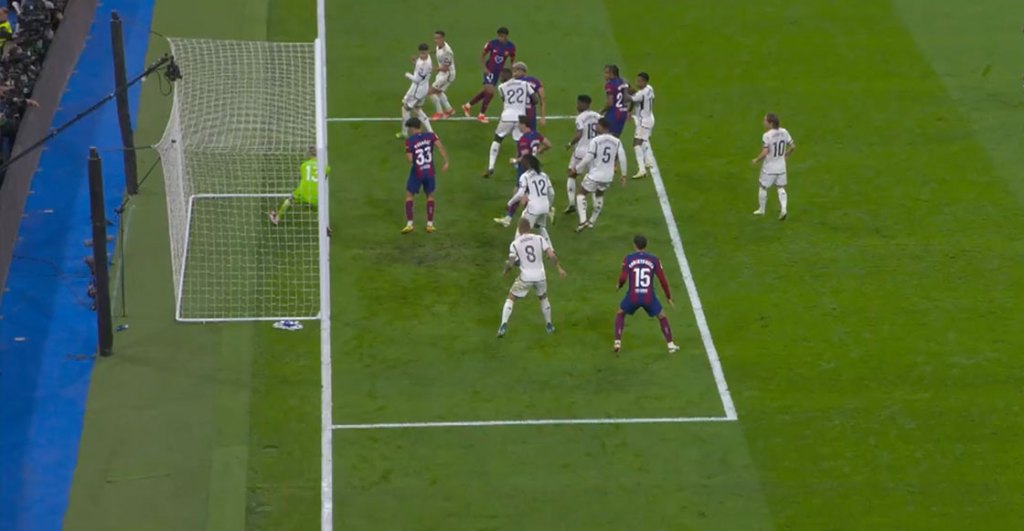 Gol fantasma Barcelona vs Real Madrid