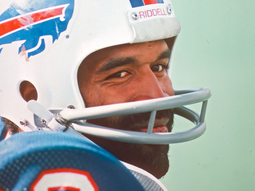 Los Bills tienen a O.J. Simpson en su círculo de honor