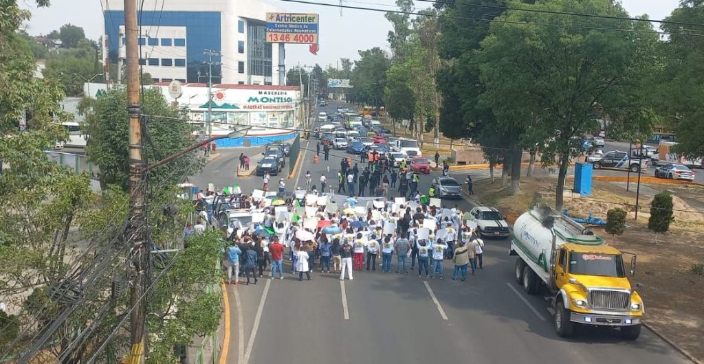 Las protestas de médicos en hospitales del Estado de México.