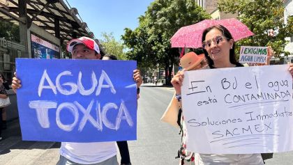 Vecinos de la Benito Juárez se manifestaron por el agua contaminada.