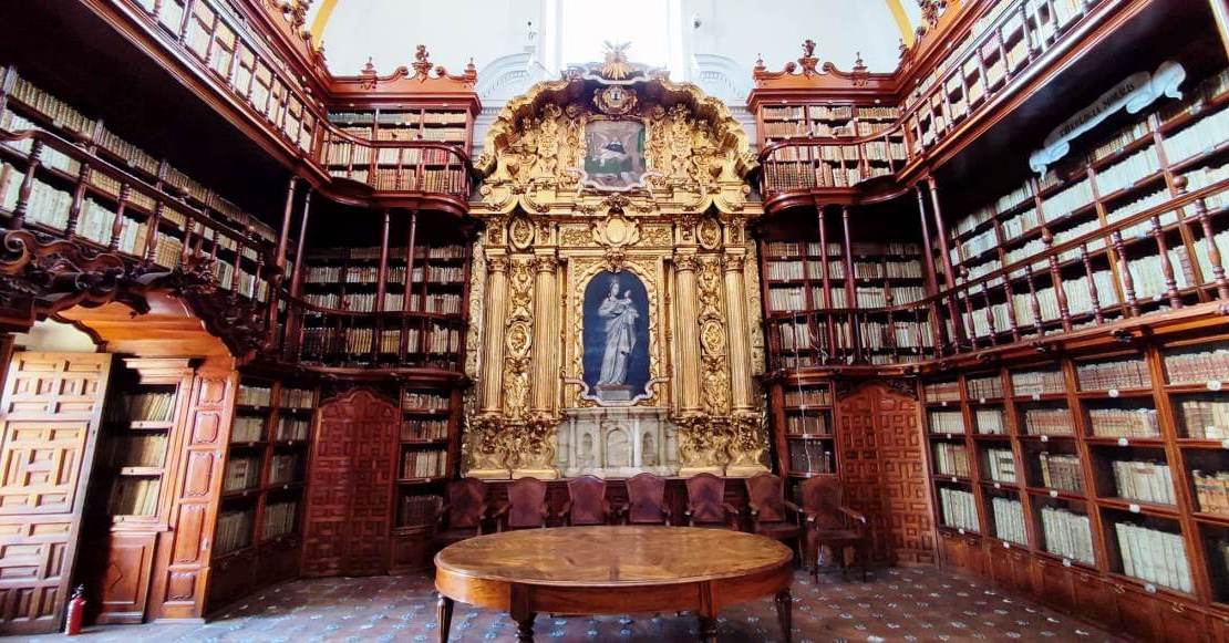 Esta es la biblioteca más vieja de México (y de América)