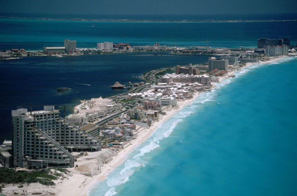 Cancún y la historia de cómo se convirtió en un destino turístico en 1970
