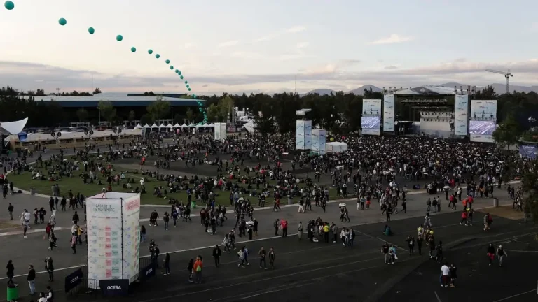 ¿Cómo llegar al Autódromo Hermanos Rodríguez?