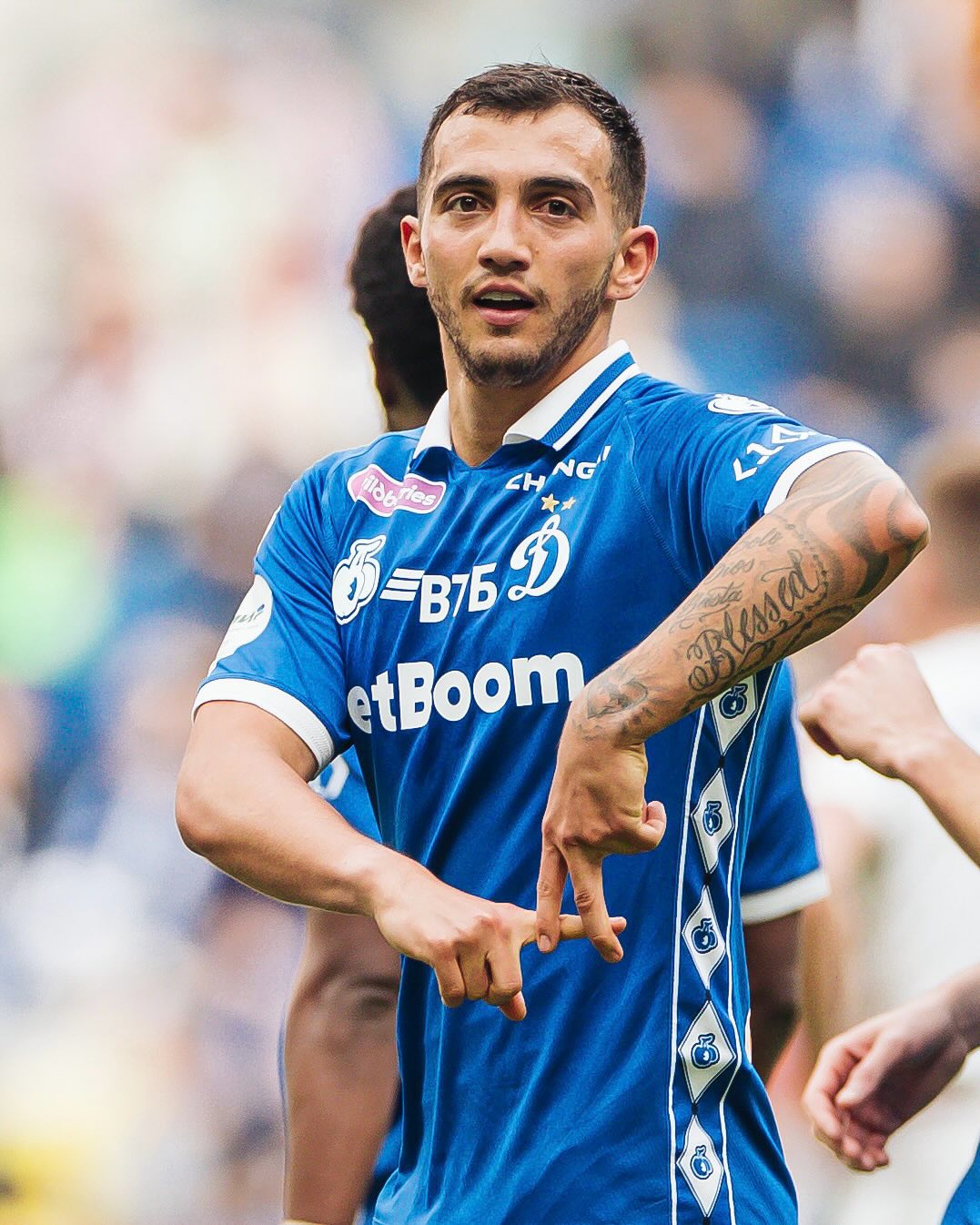 El gol de Luis Chavez con Dinamo de Moscú