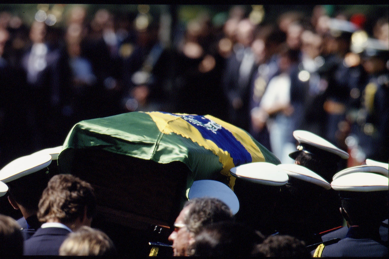 El funeral de Ayrton Senna fue un evento masivo que paralizó Brasil