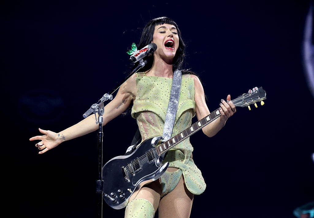 Katy Perry Lifesses Tour in Mexico