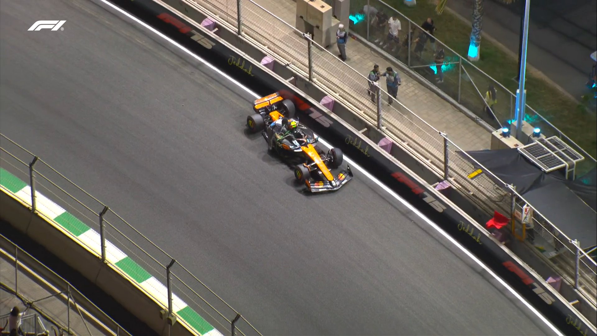 Así queda la parrilla de salida del Gran Premio de Arabia con choque de Norris y pole de Verstappen