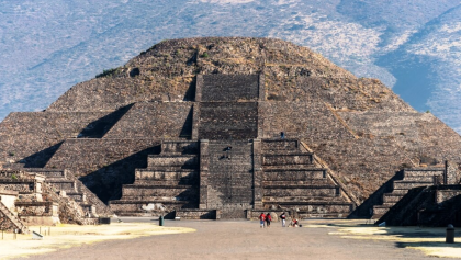 Ya pueden subir la Pirámide de la Luna en Teotihuacán