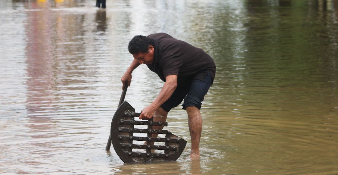 Las espuma de Naucalpan y las consecuencias de las aguas negras.