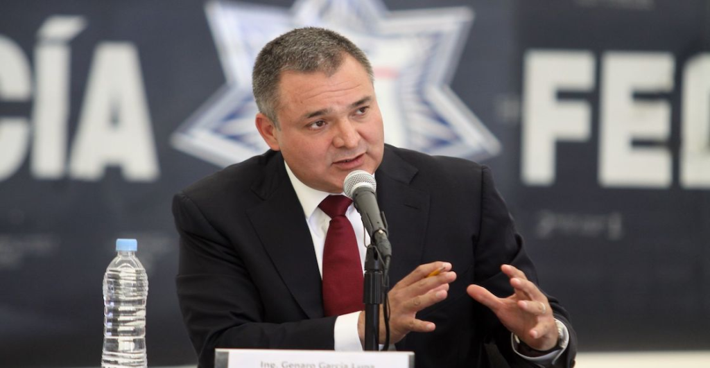 Genaro García Luna y el 'Chapo' Guzmán son compañeros en prisión