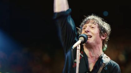 Jeremy Allan White en 'Springsteen: Deliver Me From Nowhere'