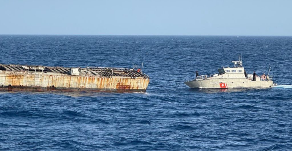 mexico-hunde-buque-crear-arrecifes-artificales-tamaulipas