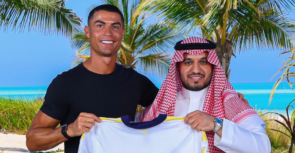 oficial-cristiano-ronaldo-renueva-con-al-nassr-hasta-2027