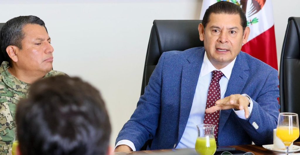 alejandro armenta gobernador puebla