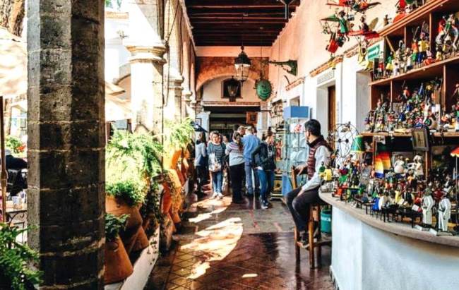 Planes de verano: El Bazar de San Ángel de los sábados