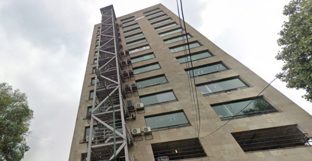 Caída de elevador en Tribunal de CDMX deja 6 heridos